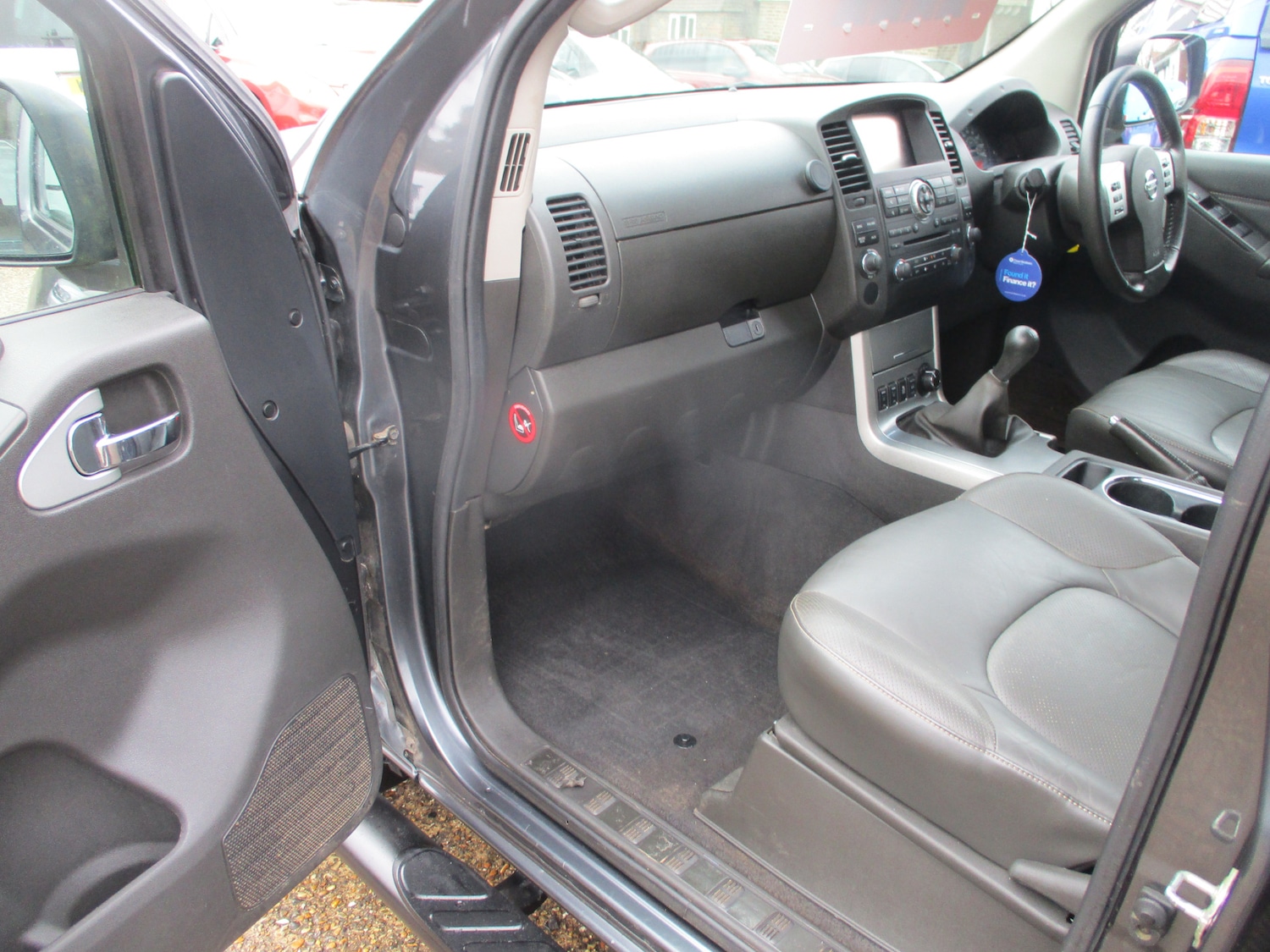 Used Nissan Navara 2015 for sale - 77629422: Photo 11