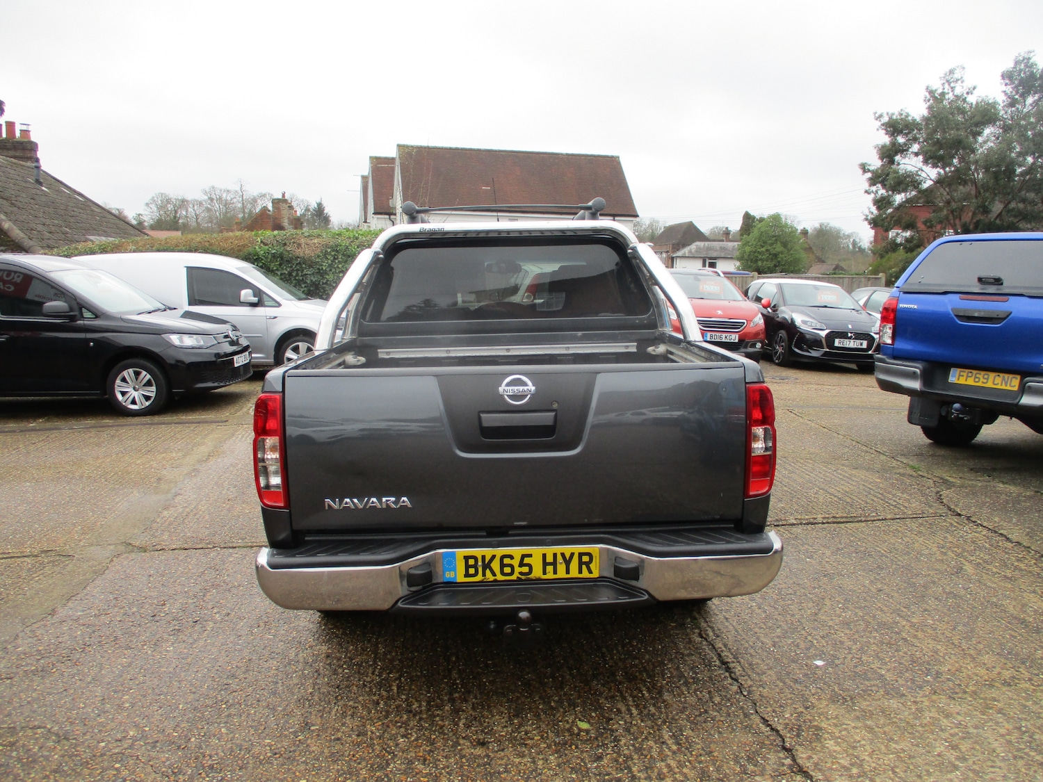 Used Nissan Navara 2015 for sale - 77629422: Photo 4