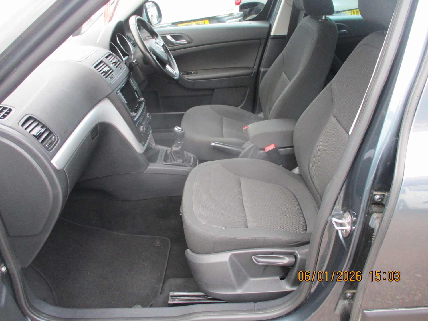 Used Skoda Yeti 2015 for sale - 77118836: Photo 11