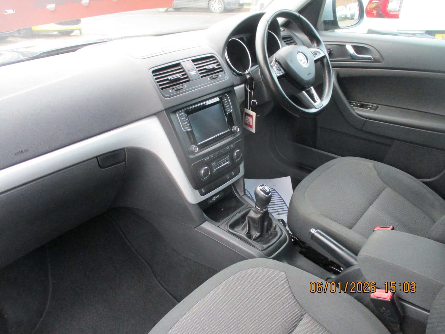 Used Skoda Yeti 2015 for sale - 77118836: Photo 13