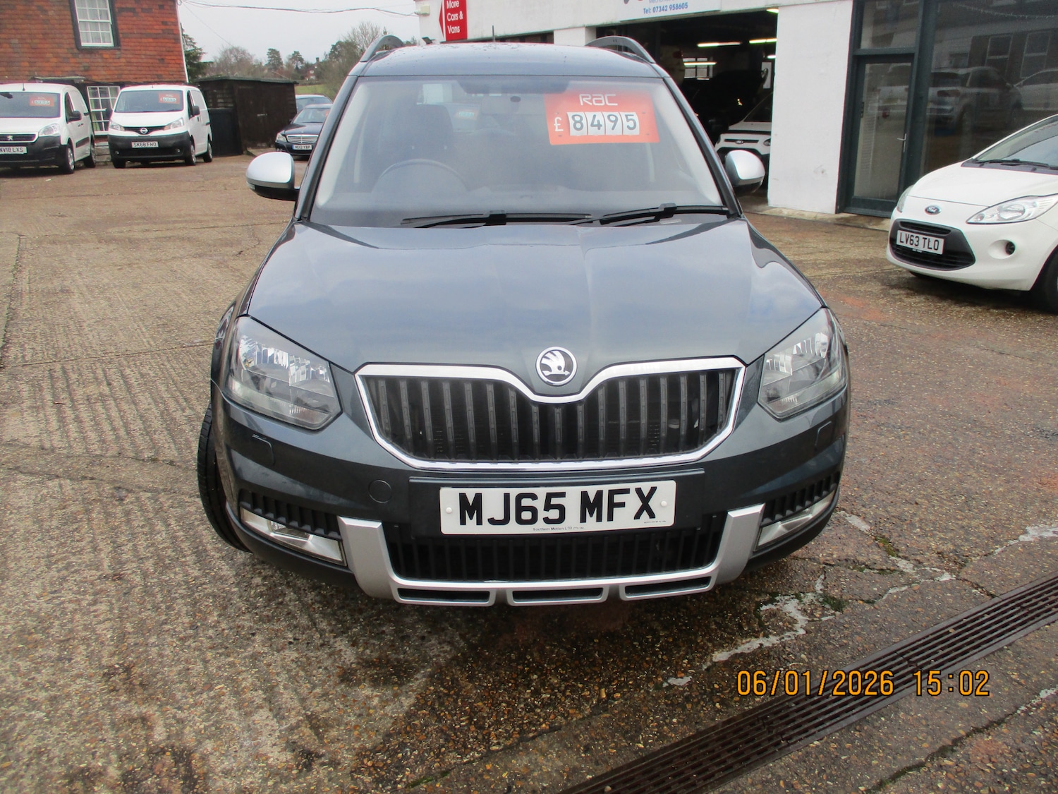 Used Skoda Yeti 2015 for sale - 77118836: Photo 6