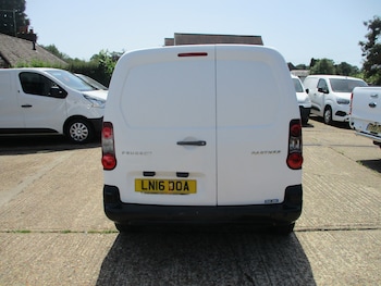 Used Peugeot Partner 2016 for sale - 78984164: Photo