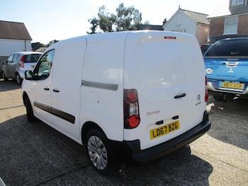 Used Citroen Berlingo 2017 for sale - 79211720: Photo