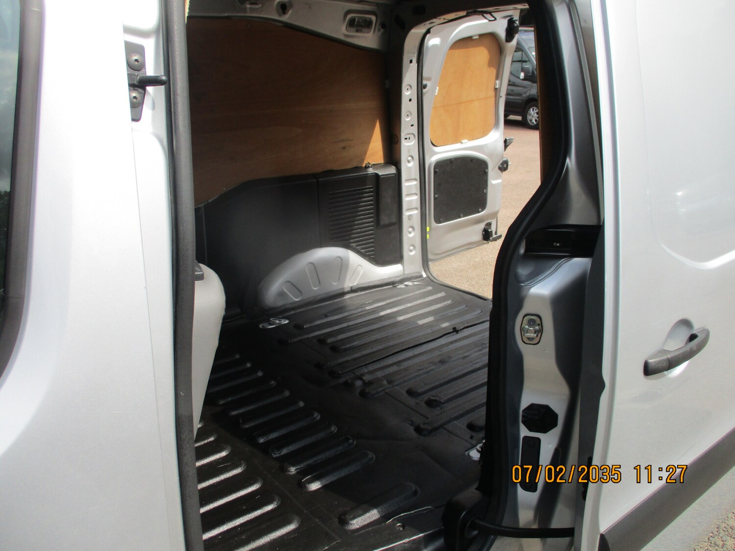 Vehicle 21
