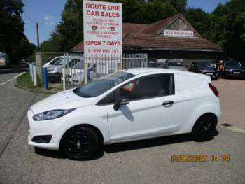 Used Ford Fiesta 2016 for sale - 74951278: Photo