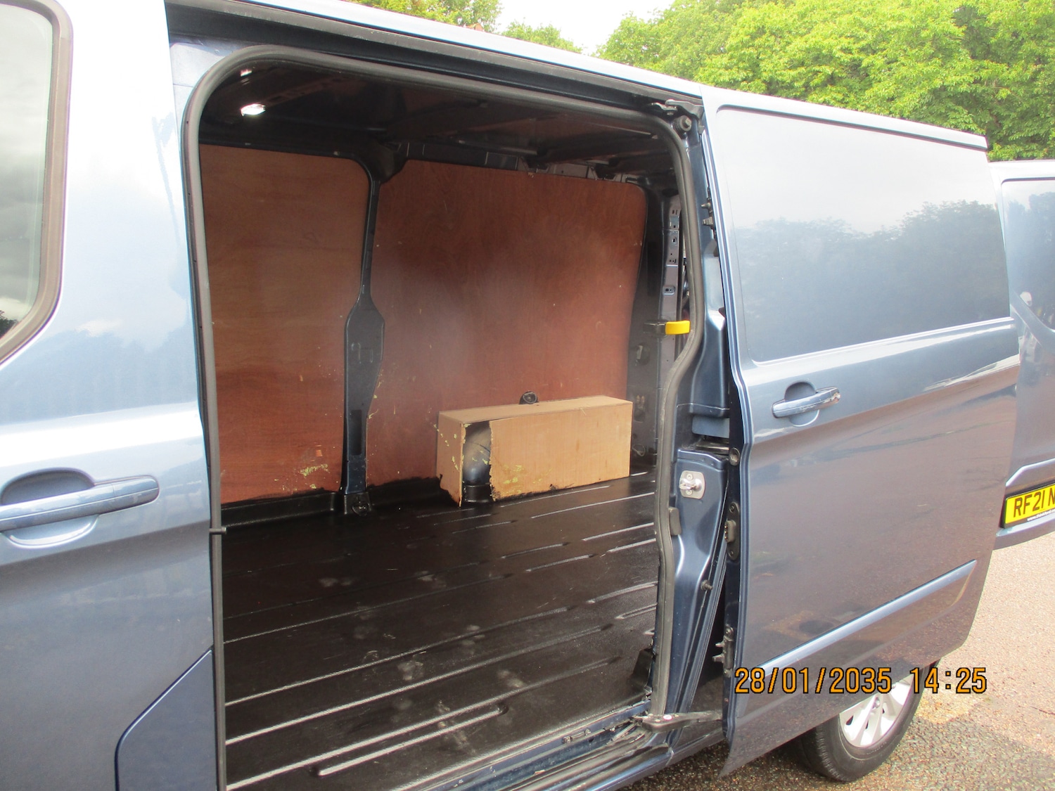 Vehicle 21