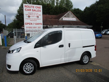 Used Nissan NV200 2018 for sale - 75932045: Photo