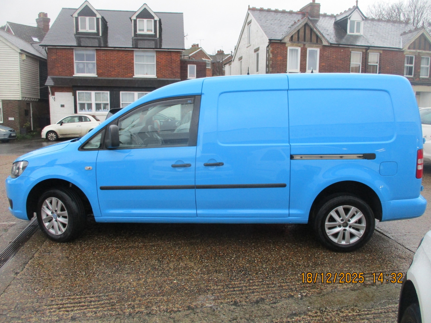 Used Volkswagen Caddy 2013 for sale - 76982612: Photo 2