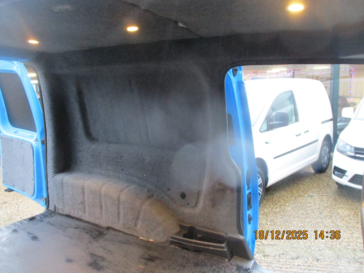 Used Volkswagen Caddy 2013 for sale - 76982612: Photo 23