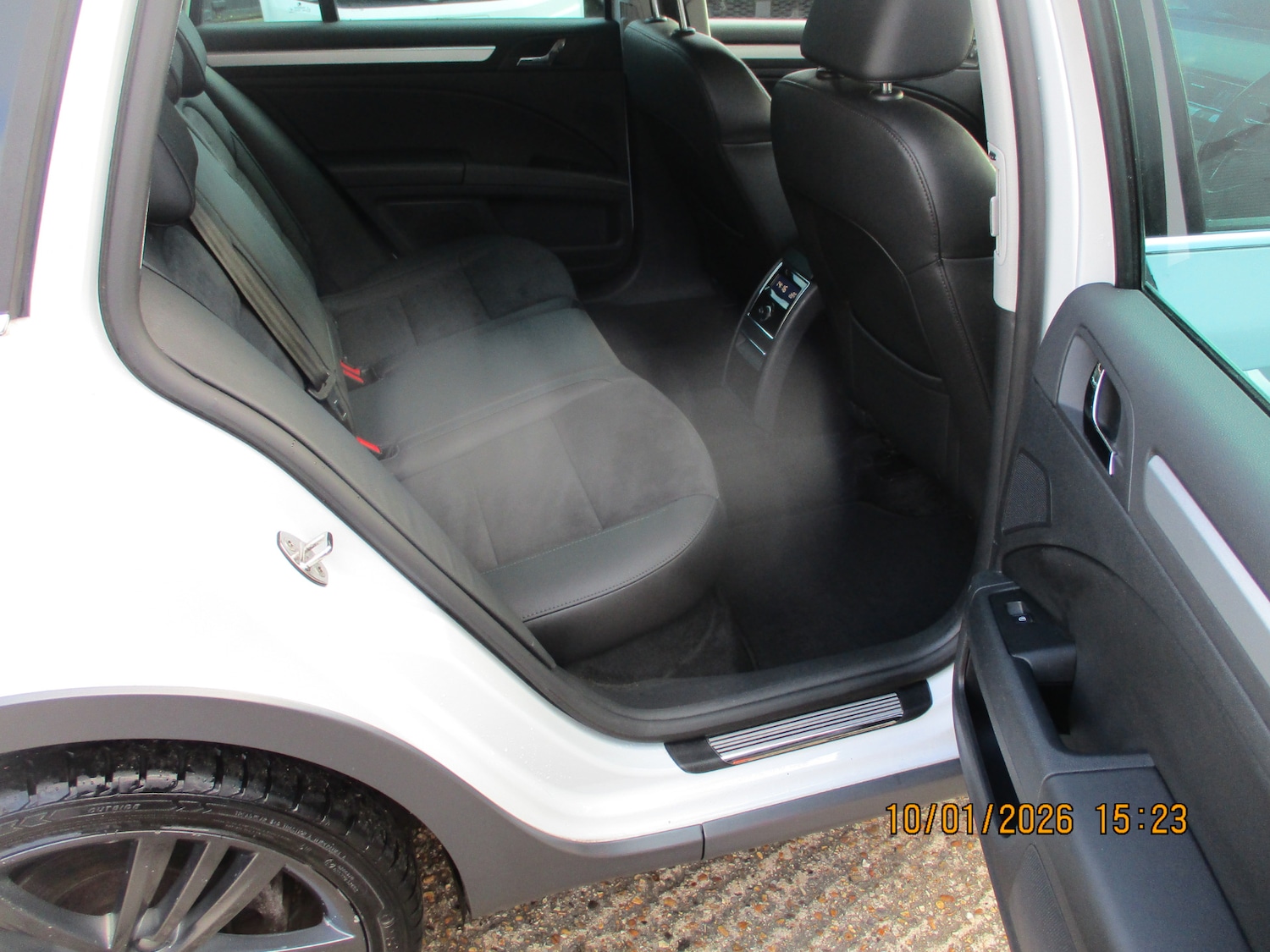 Used Skoda Superb 2014 for sale - 77160123: Photo 26