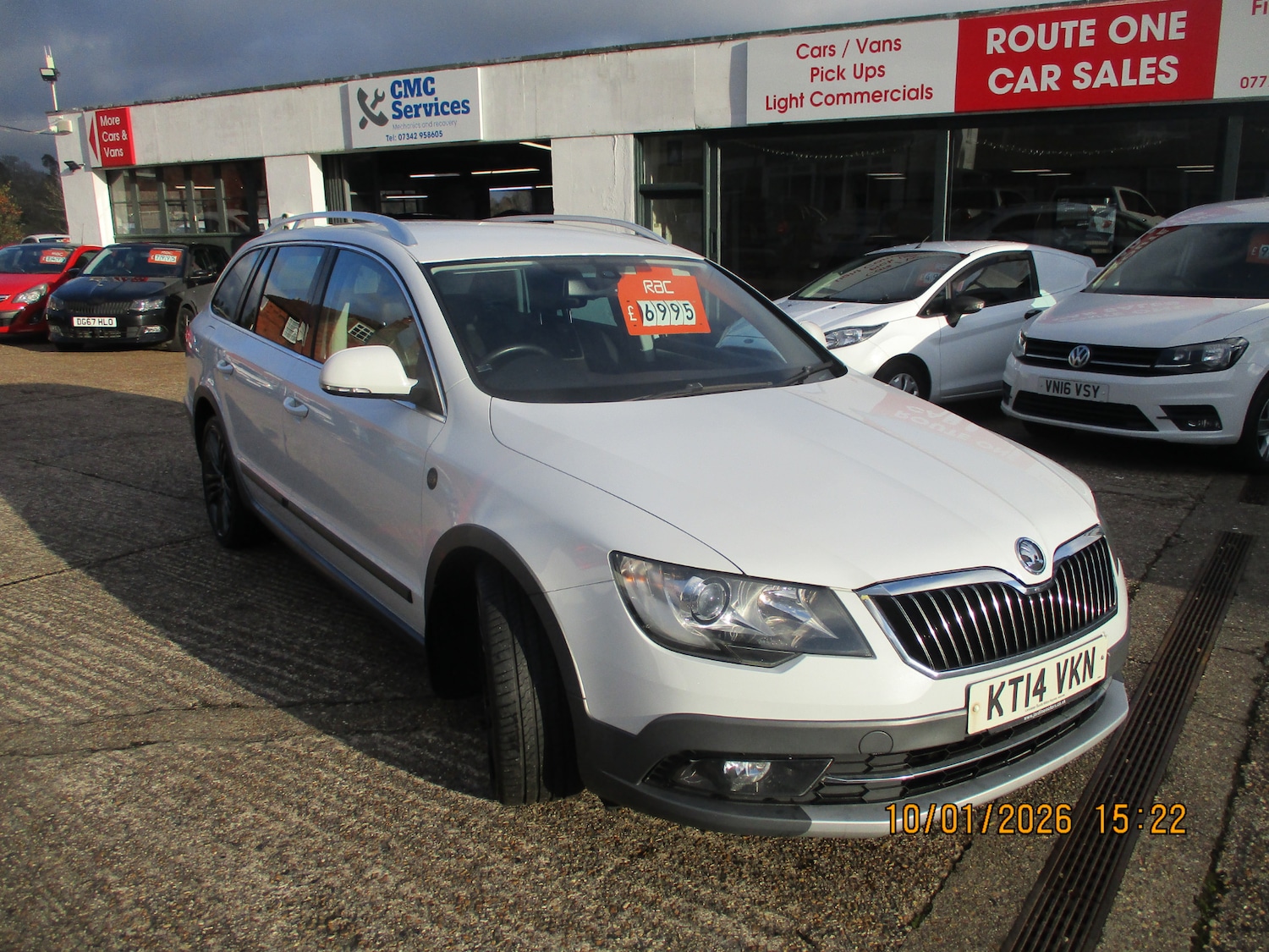 Used Skoda Superb 2014 for sale - 77160123: Photo 7