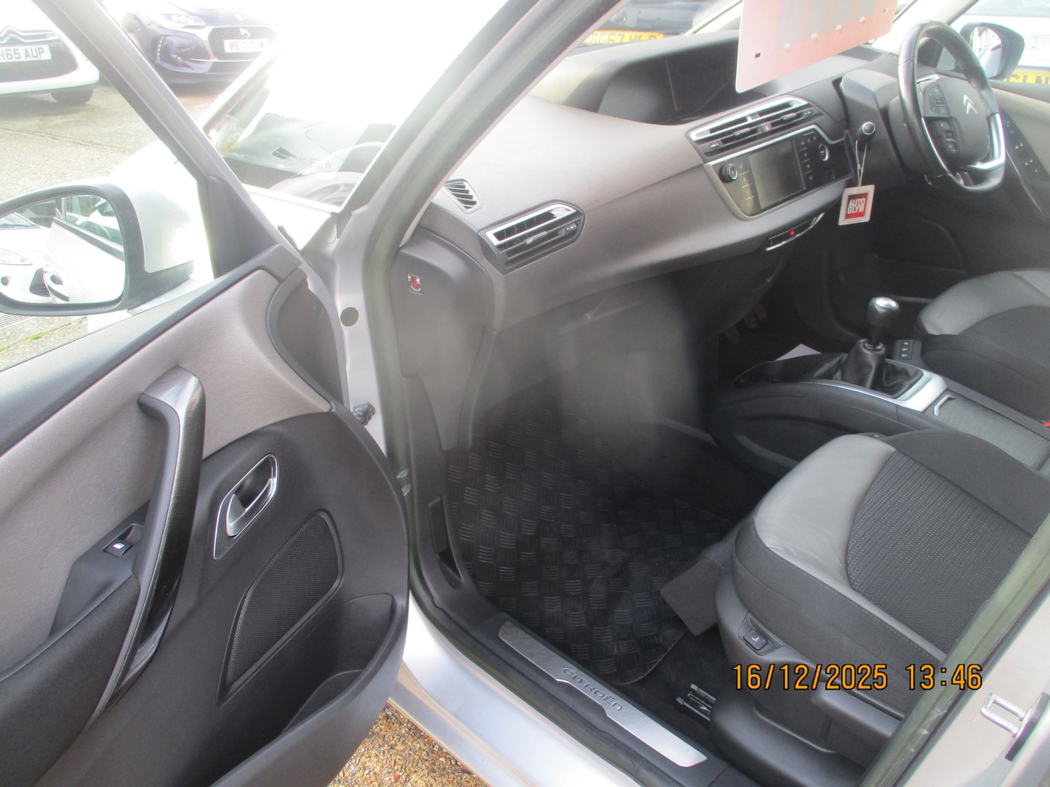 Used Citroen C4 Picasso 2015 for sale - 76958252: Photo 14