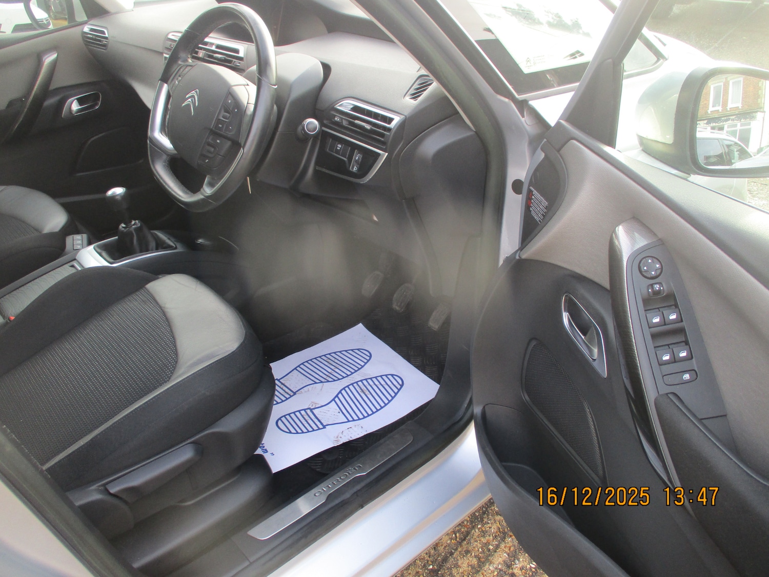 Used Citroen C4 Picasso 2015 for sale - 76958252: Photo 23