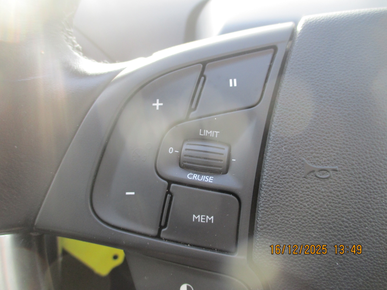 Used Citroen C4 Picasso 2015 for sale - 76958252: Photo 28