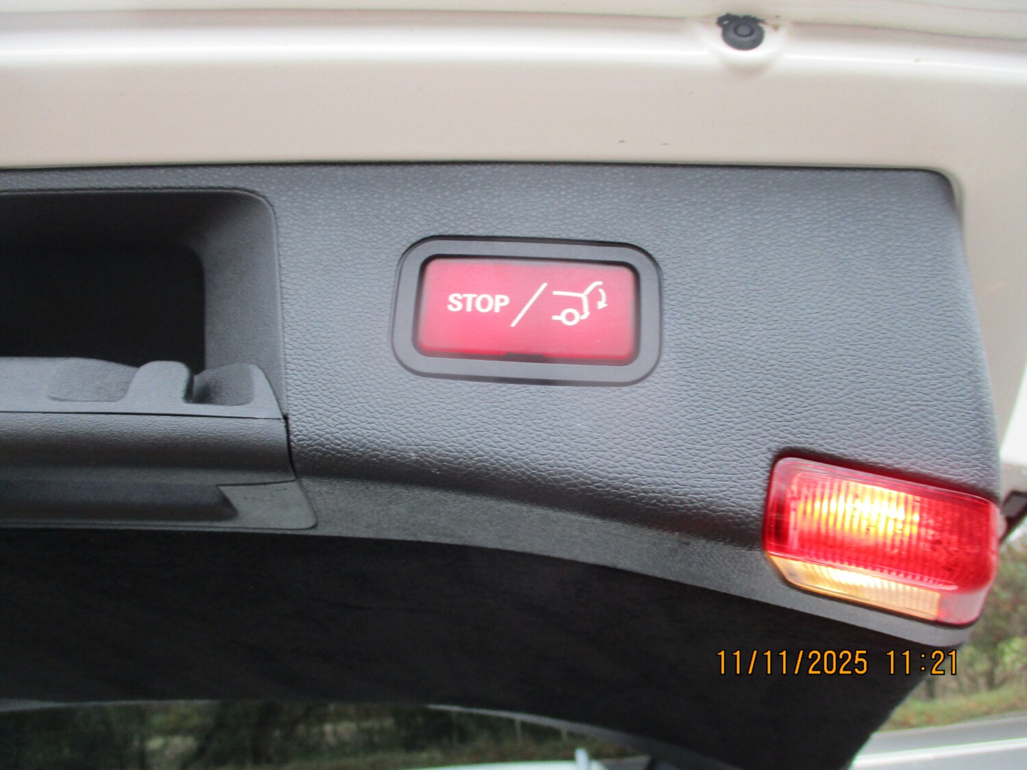 Used Mercedes-Benz E Class 2014 for sale - 76541933: Photo 24