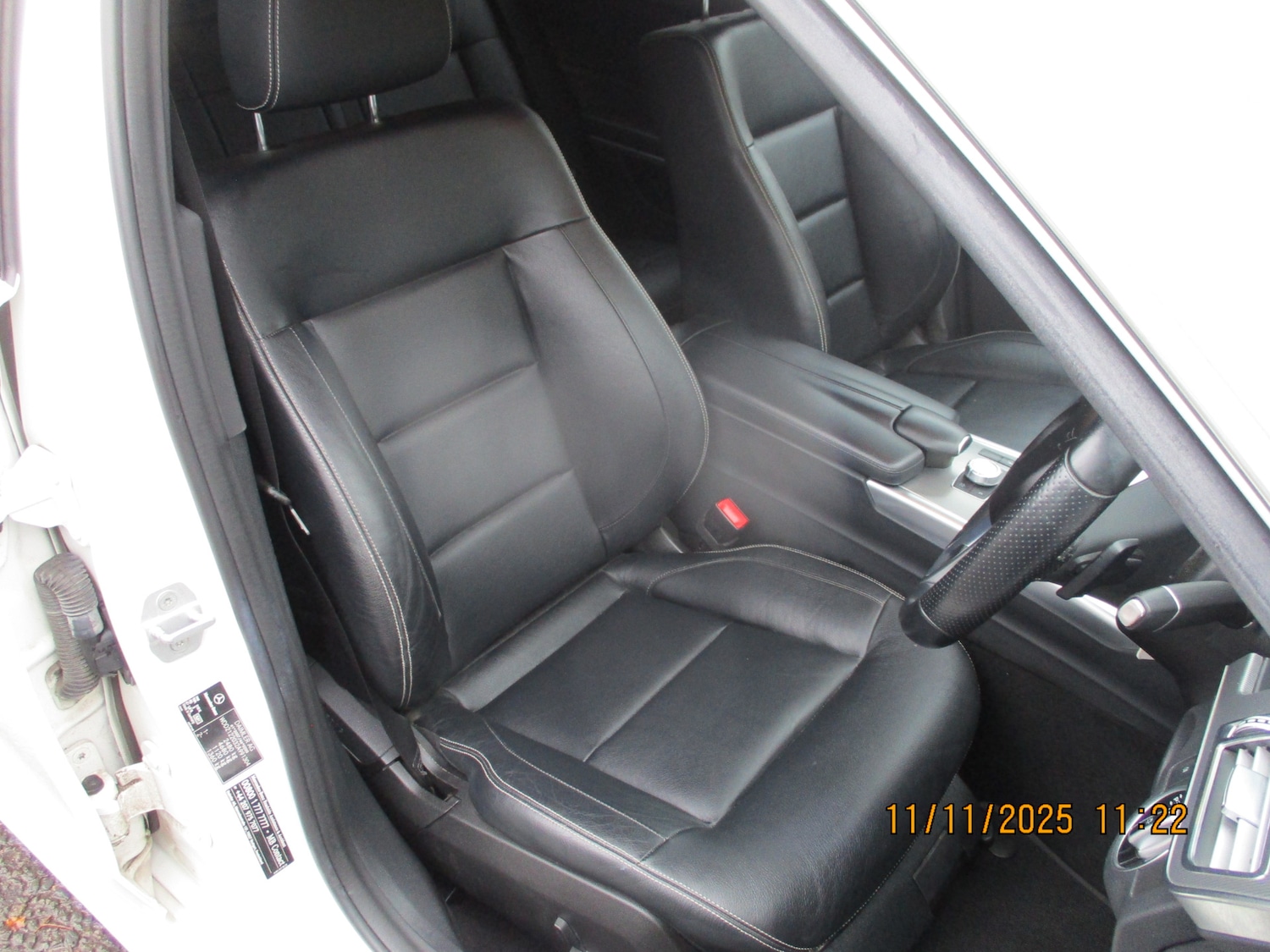 Used Mercedes-Benz E Class 2014 for sale - 76541933: Photo 28