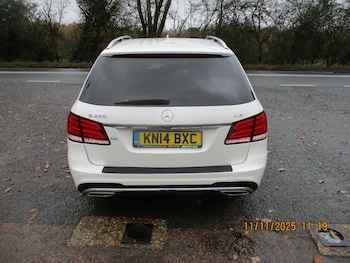 Used Mercedes-Benz E Class 2014 for sale - 76541933: Photo