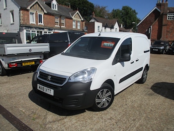 Used Peugeot Partner 2018 for sale - 79473787: Photo