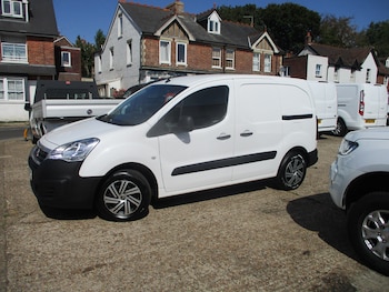 Used Peugeot Partner 2018 for sale - 79473787: Photo