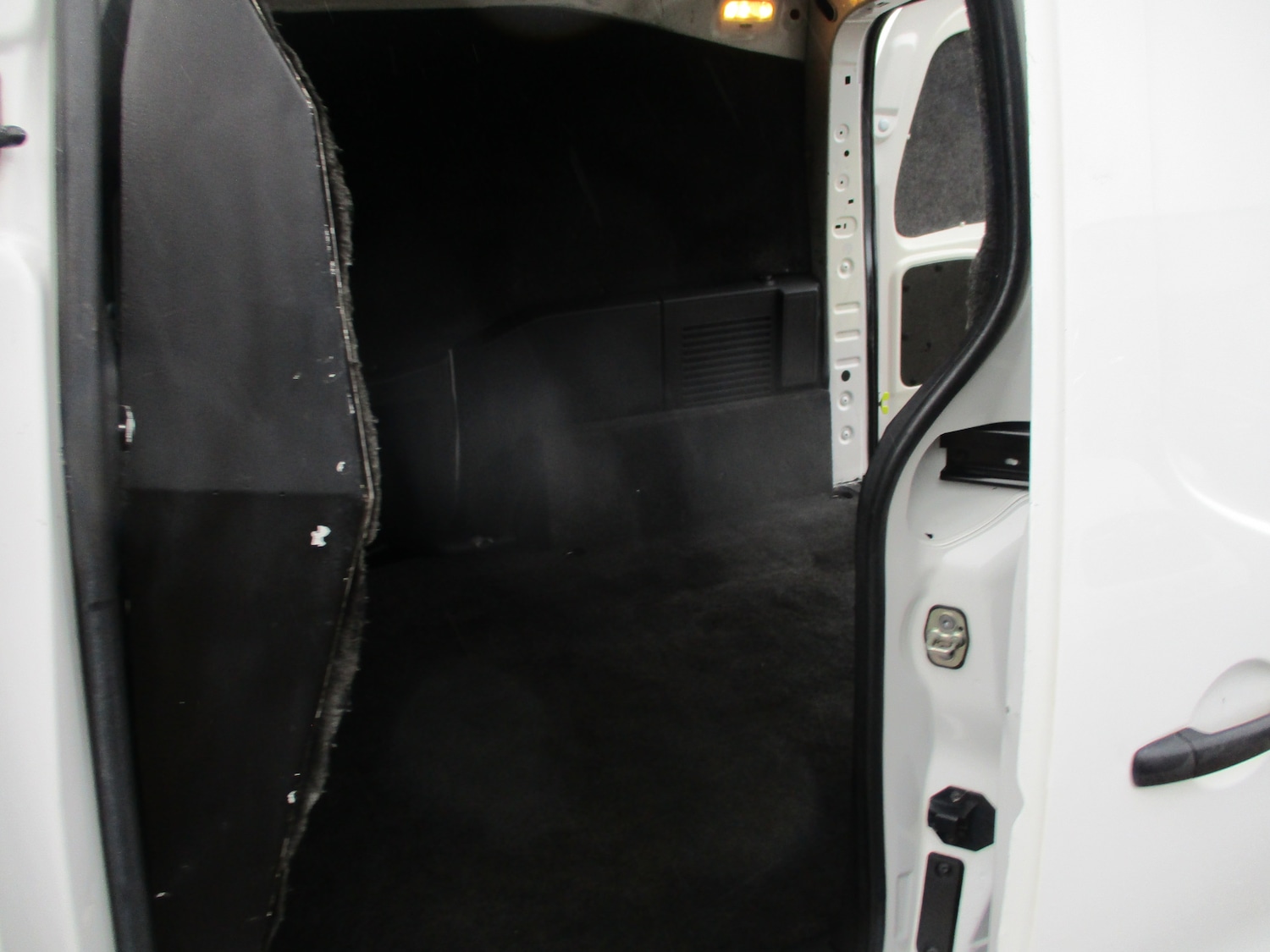 Used Citroen Berlingo 2016 for sale - 77504889: Photo 21