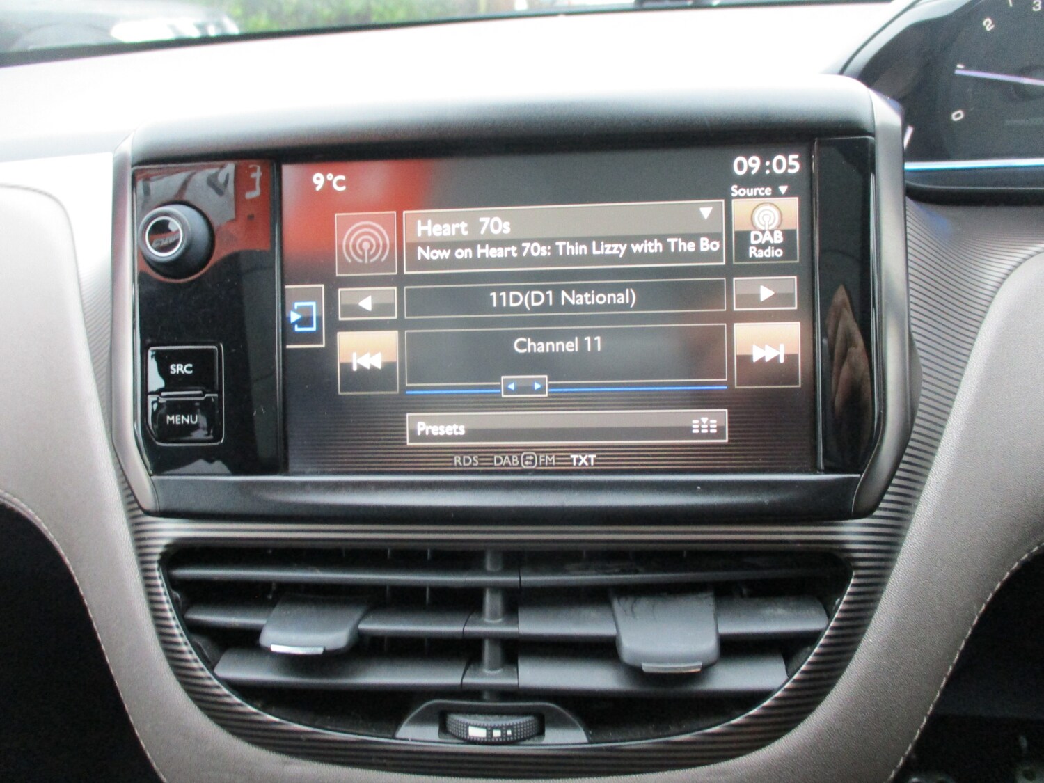 Used Peugeot 2008 2015 for sale - 77501156: Photo 14