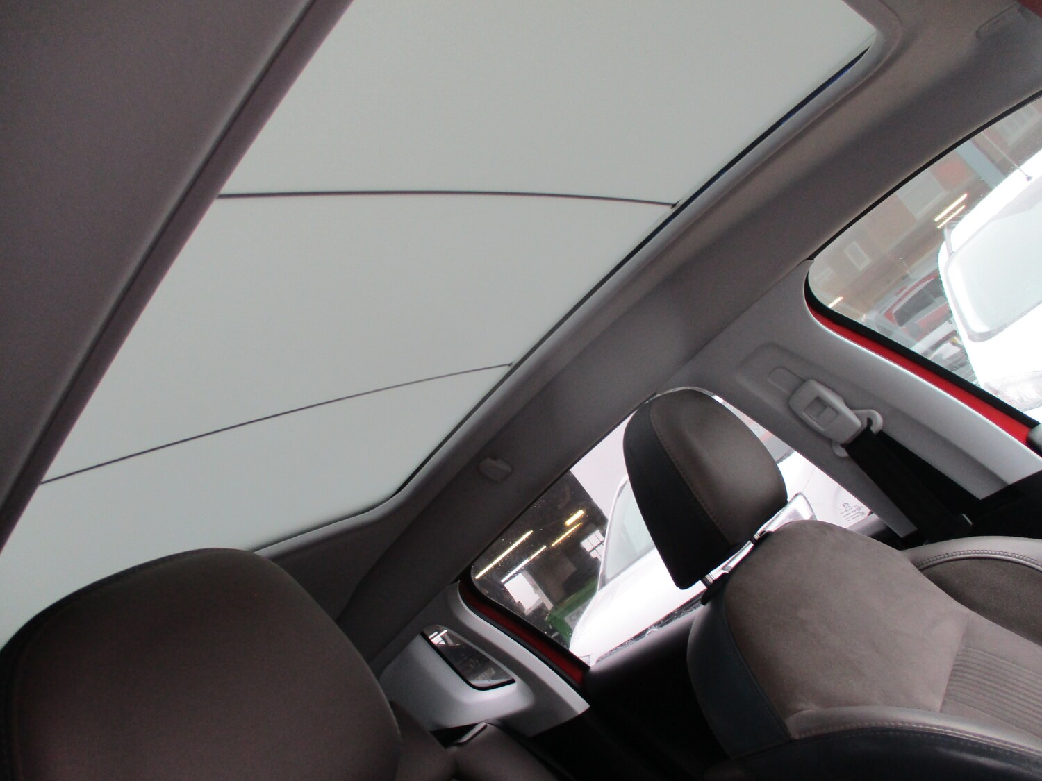 Used Peugeot 2008 2015 for sale - 77501156: Photo 29