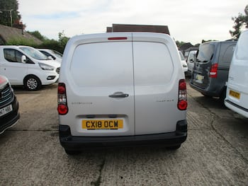Used Peugeot Partner 2018 for sale - 79700205: Photo