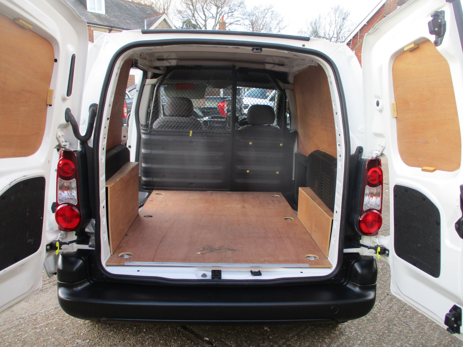 Used Peugeot Partner 2013 for sale - 77837264: Photo 20