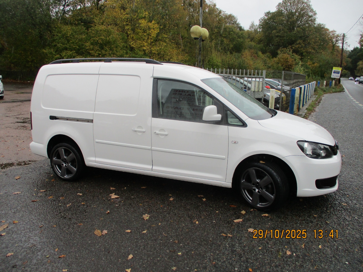 Used Volkswagen Caddy Maxi 2014 for sale - 76402920: Photo 6