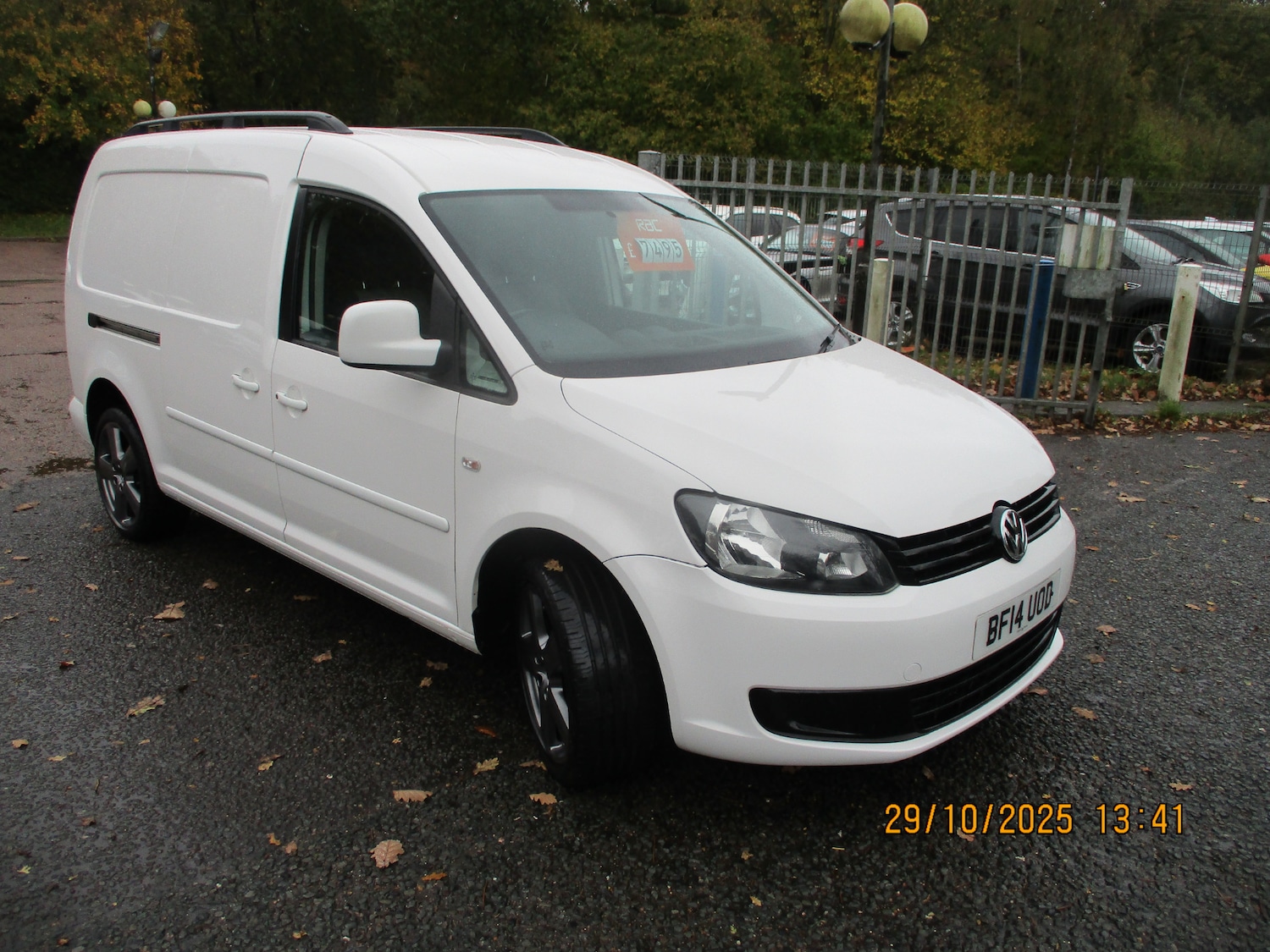 Used Volkswagen Caddy Maxi 2014 for sale - 76402920: Photo 7