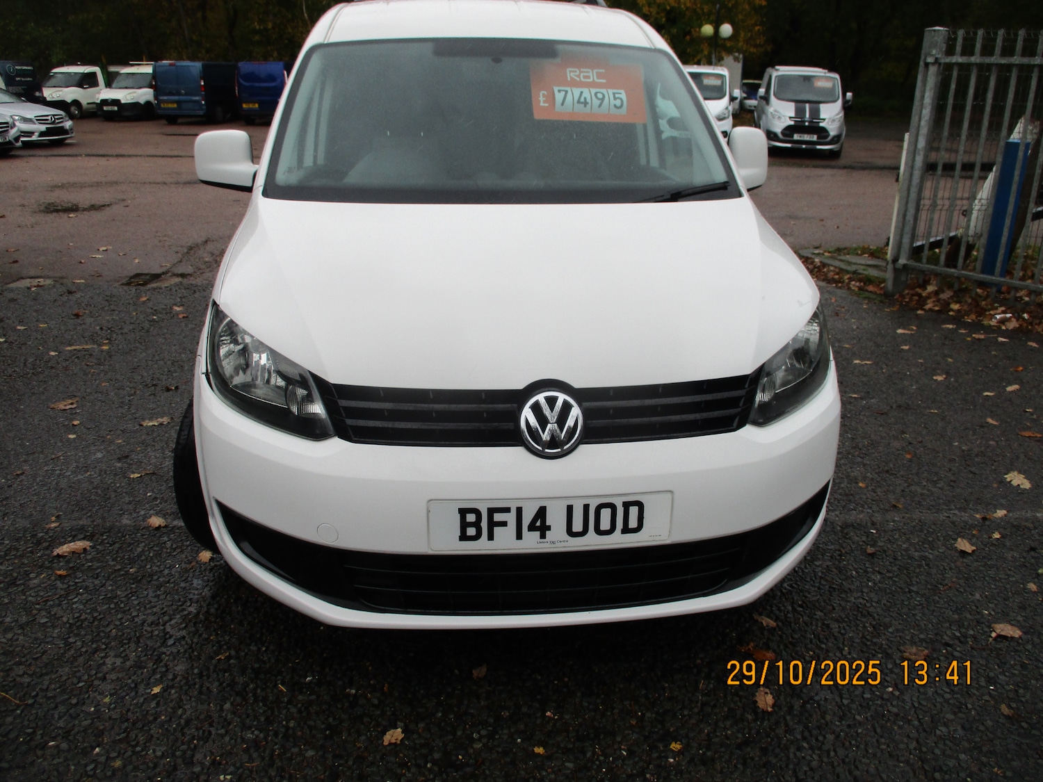 Used Volkswagen Caddy Maxi 2014 for sale - 76402920: Photo 8