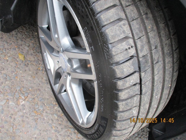 Used Mercedes-Benz E Class 2014 for sale - 76264483: Photo 10