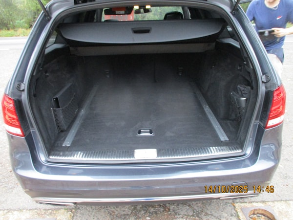 Used Mercedes-Benz E Class 2014 for sale - 76264483: Photo 25