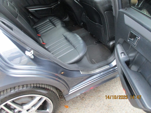 Used Mercedes-Benz E Class 2014 for sale - 76264483: Photo 28