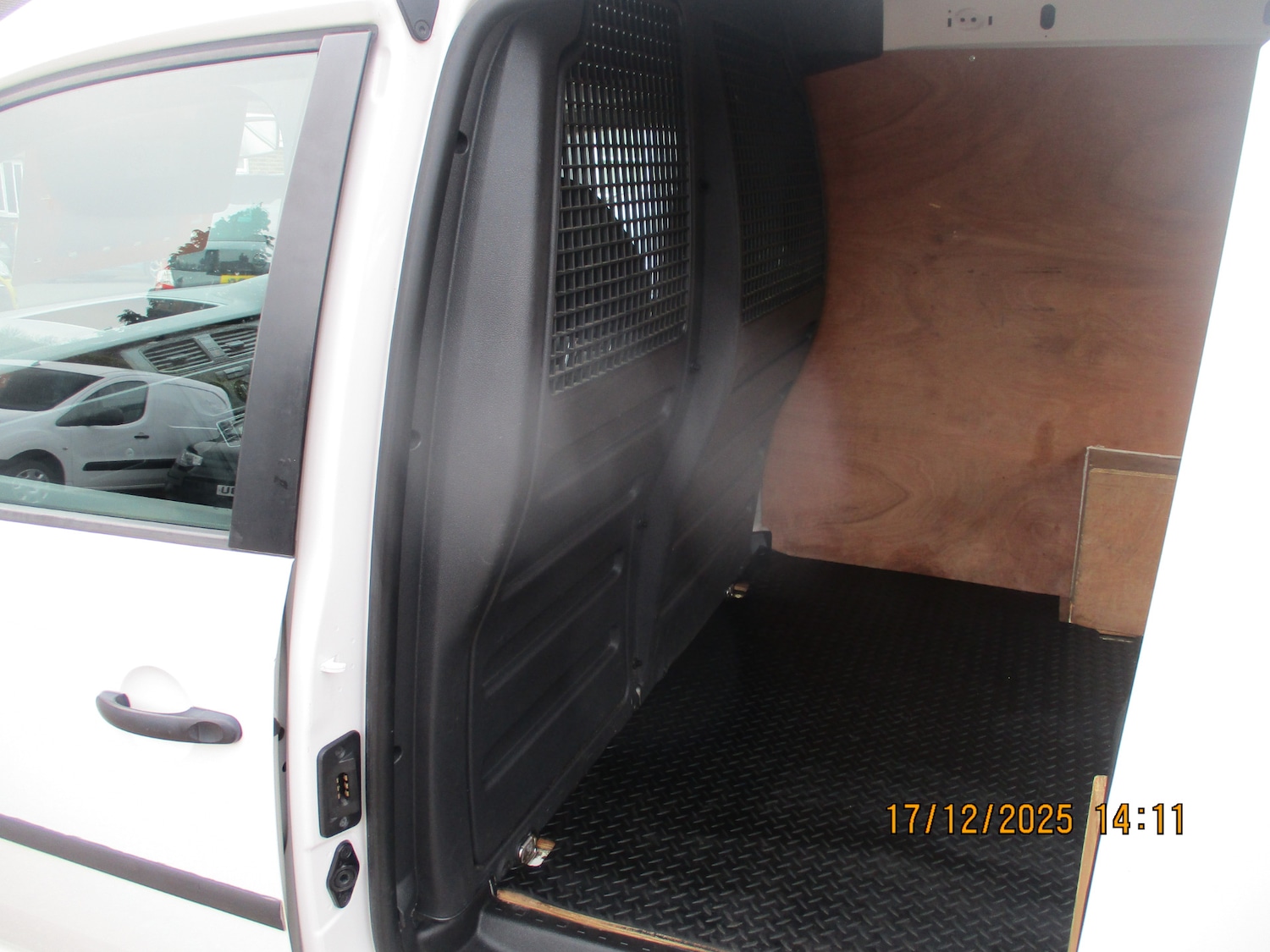 Used Volkswagen Caddy 2016 for sale - 76971586: Photo 14