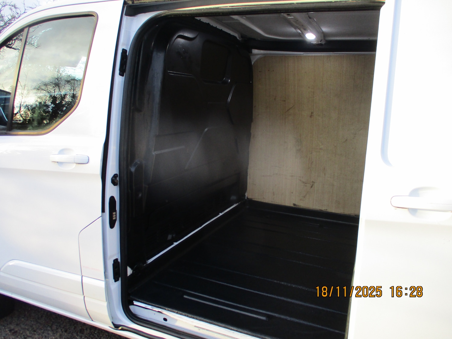 Used Ford Transit Custom 2022 for sale - 76618831: Photo 21
