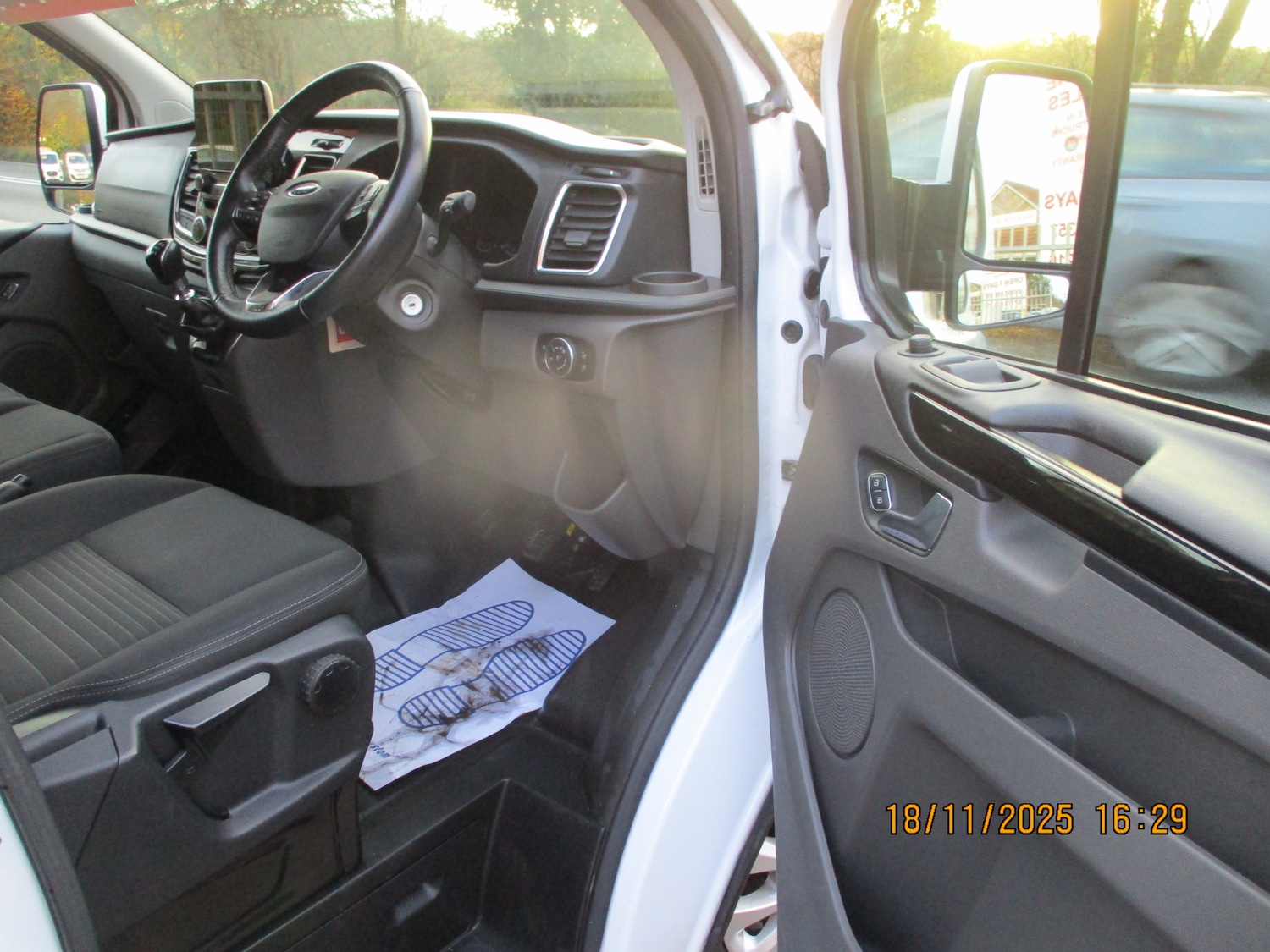 Used Ford Transit Custom 2022 for sale - 76618831: Photo 25