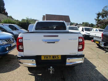 Used Toyota Hilux 2021 for sale - 79495672: Photo