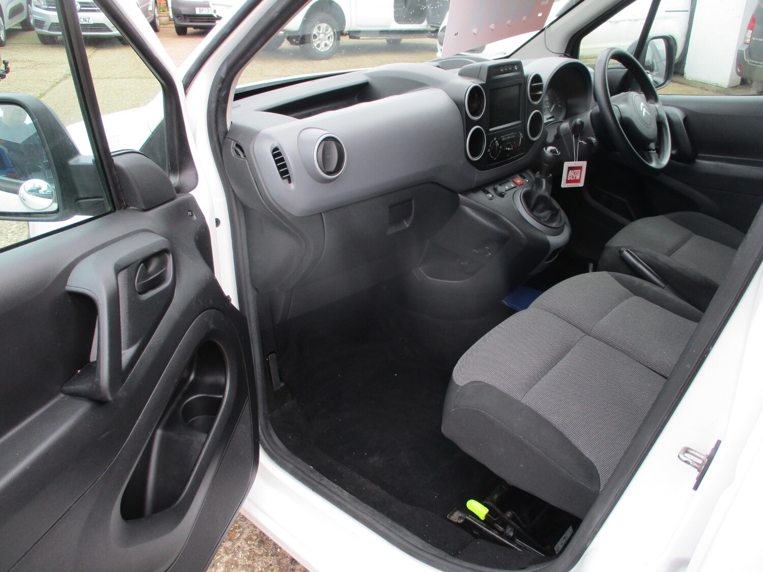 Used Citroen Berlingo 2018 for sale - 77846766: Photo 11