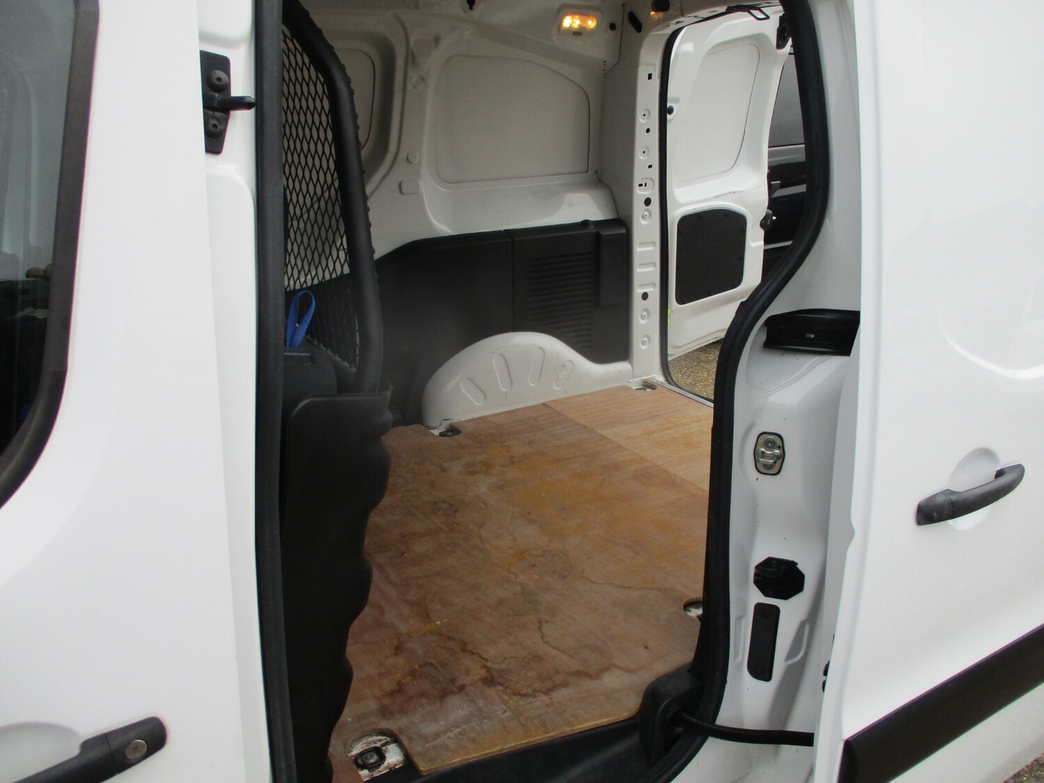 Used Citroen Berlingo 2018 for sale - 77846766: Photo 21