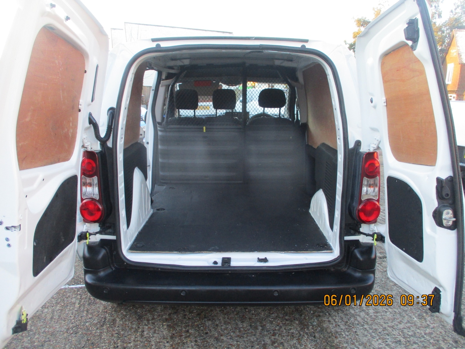 Used Peugeot Partner 2018 for sale - 77118830: Photo 22