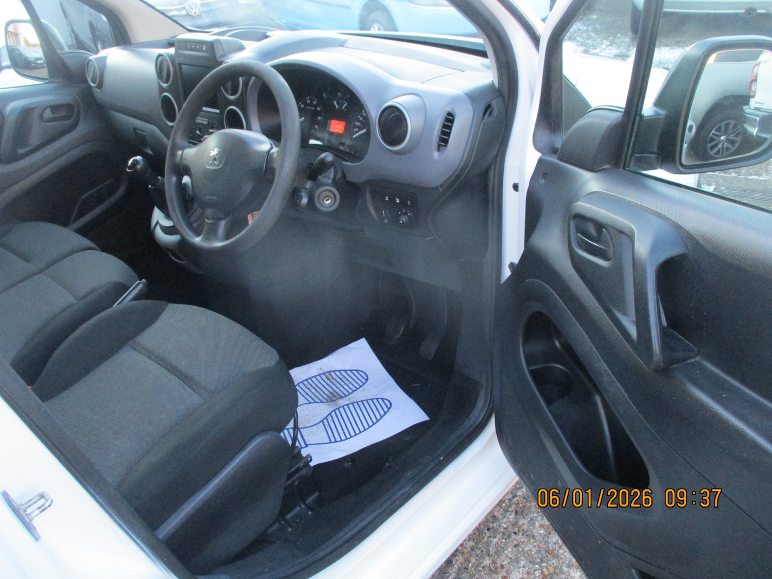 Used Peugeot Partner 2018 for sale - 77118830: Photo 23