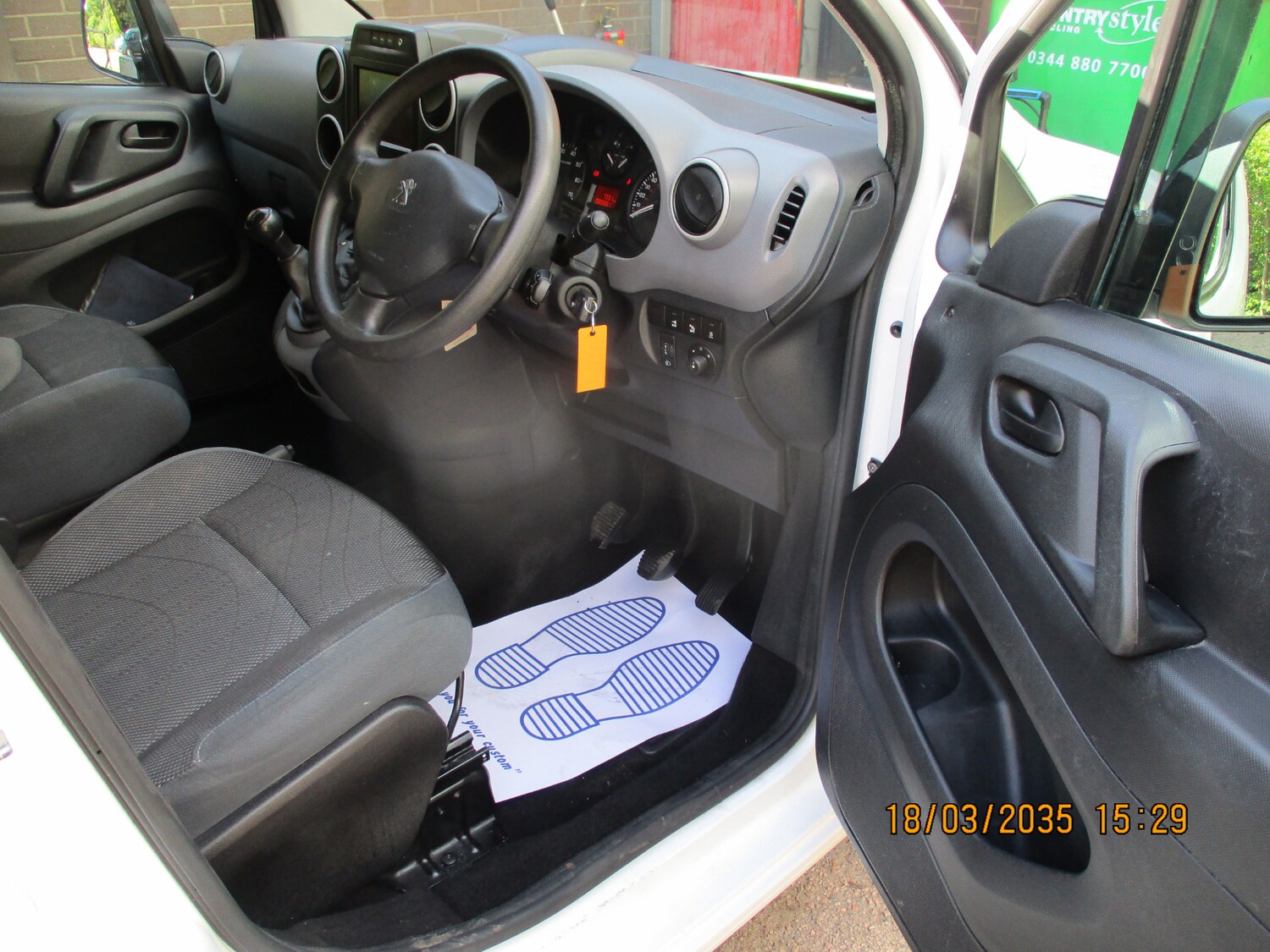 Vehicle 28