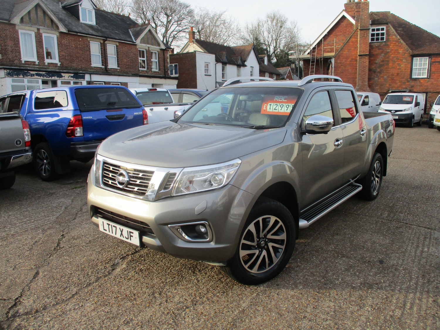 Used Nissan Navara 2017 for sale - 77965785: Photo 1