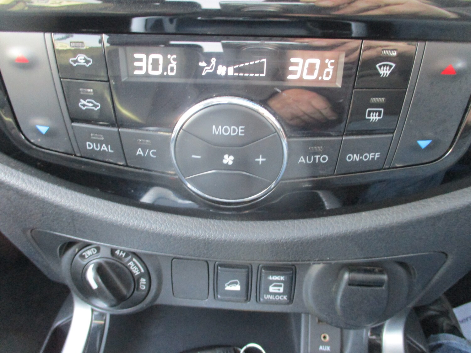 Used Nissan Navara 2017 for sale - 77965785: Photo 19