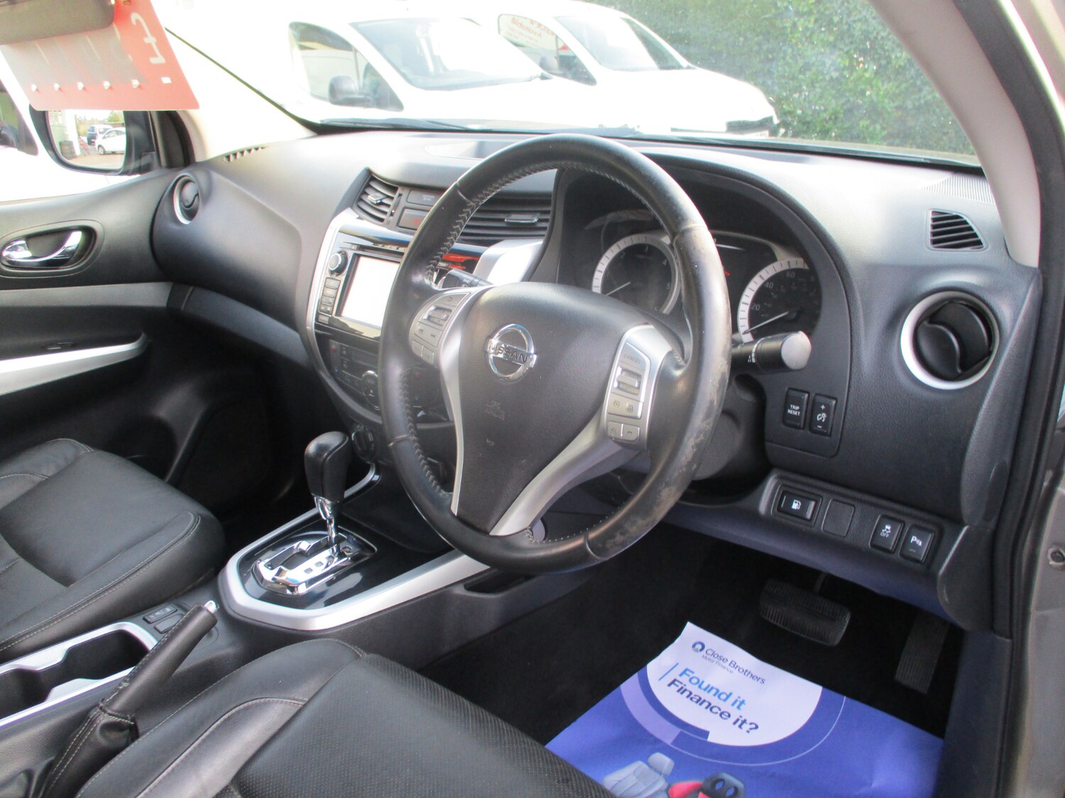 Used Nissan Navara 2017 for sale - 77965785: Photo 28