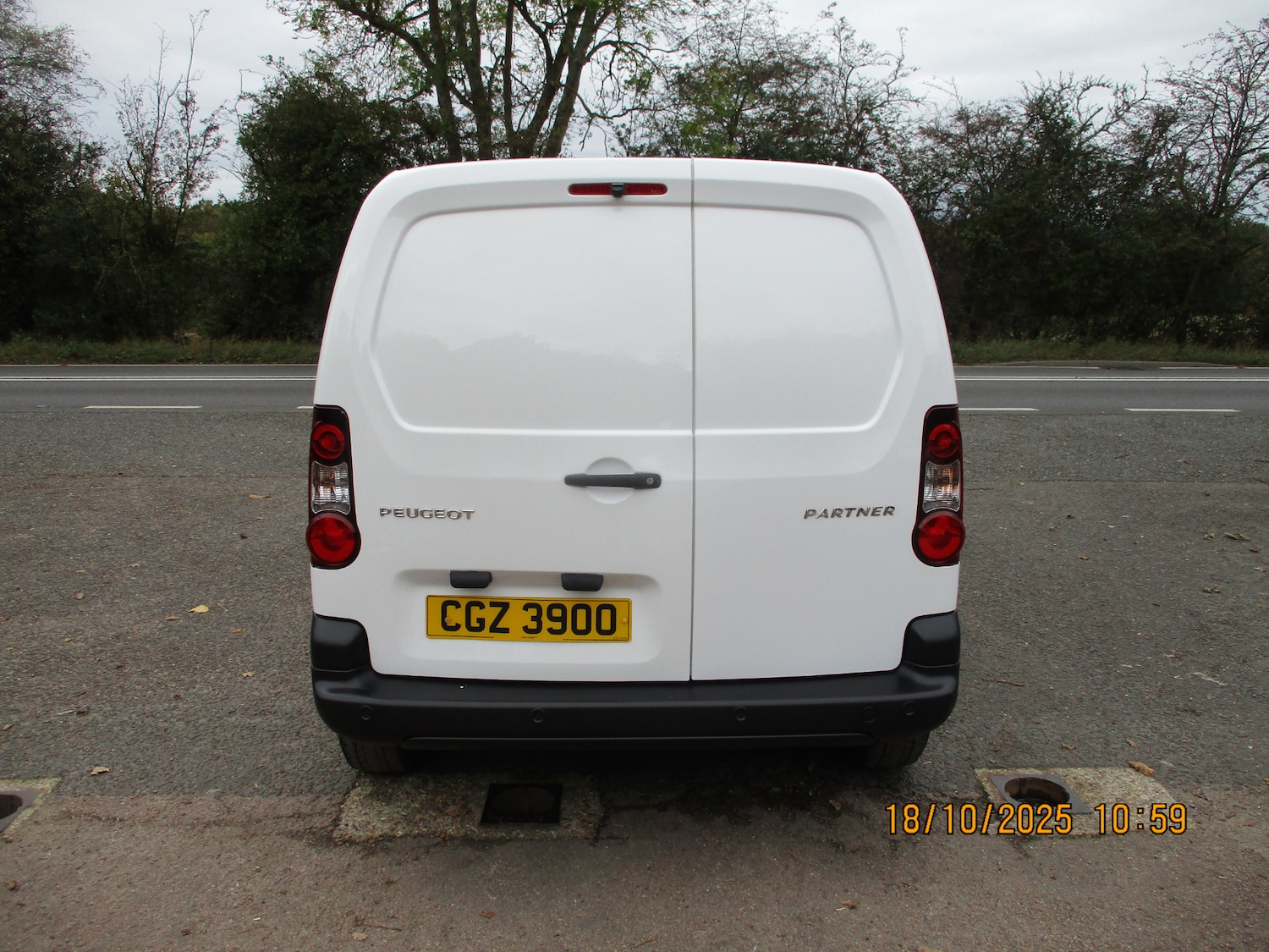 Used Peugeot Partner 2016 for sale - 76309702: Photo 4