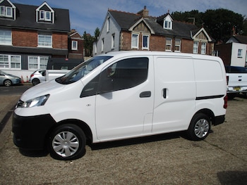 Used Nissan NV200 2017 for sale - 79424432: Photo