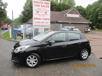 Used Peugeot 208 2015 for sale - 75779710: Photo