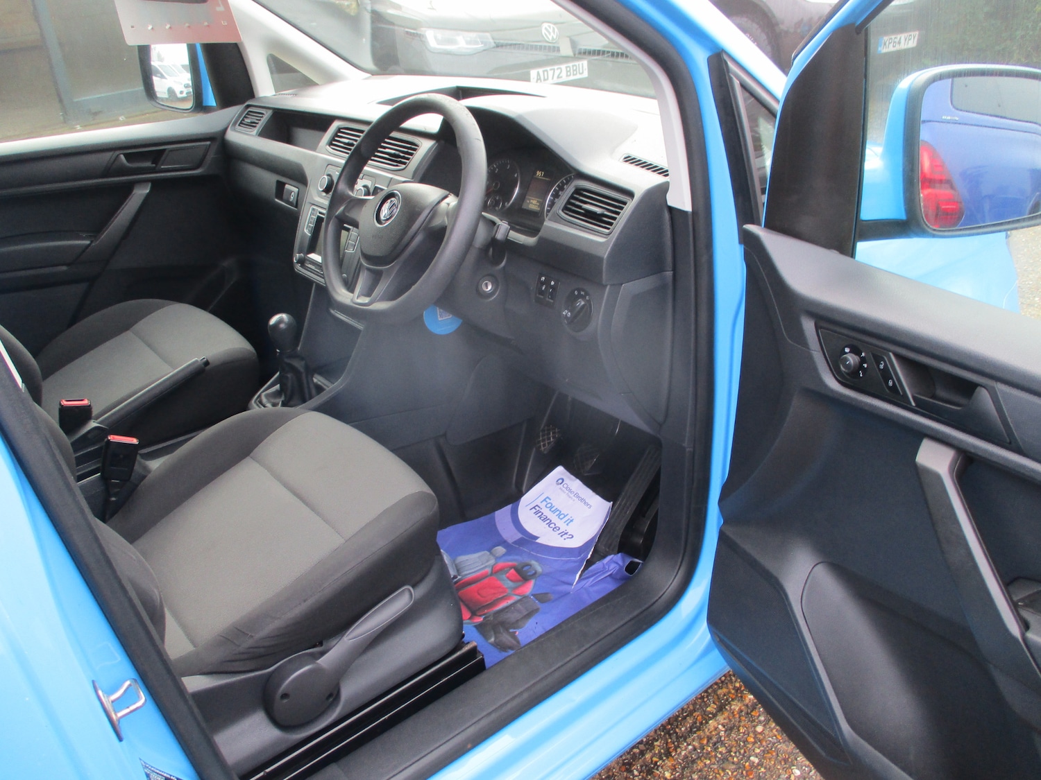 Used Volkswagen Caddy Maxi 2015 for sale - 77541562: Photo 24